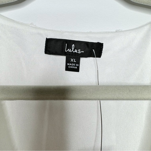 Lulu's Whimsical Charm White Swiss Dot Ruffled Long Sleeve Top White XL - Picture 5 of 6